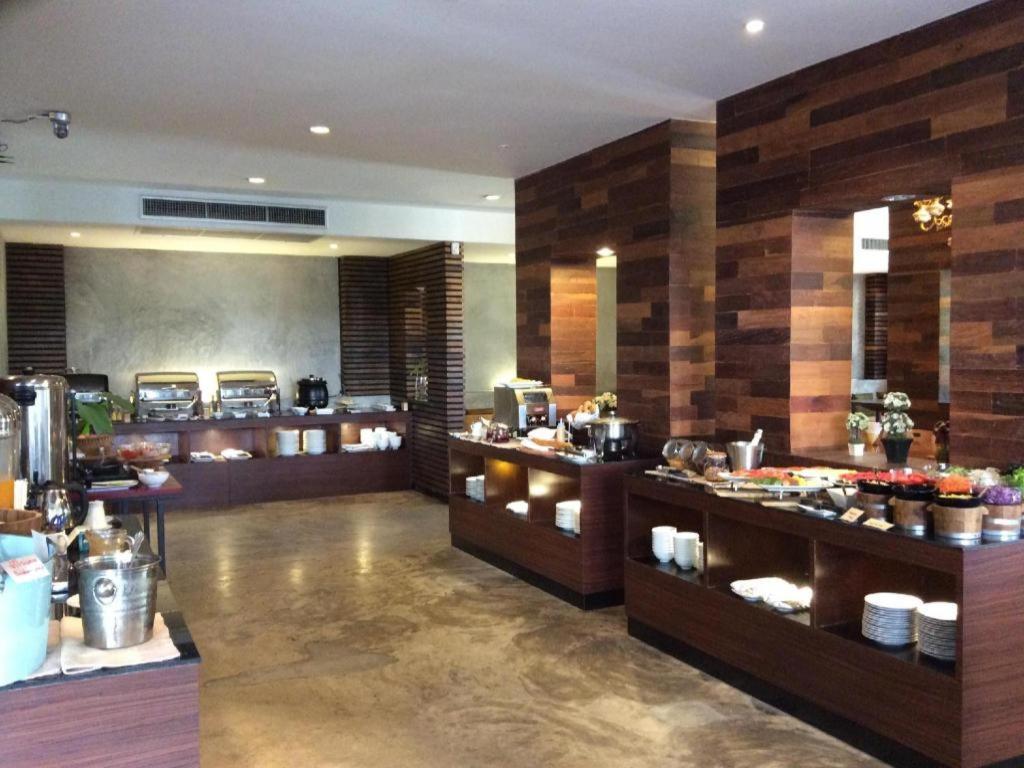 Klim Hotel Buriram Exterior photo