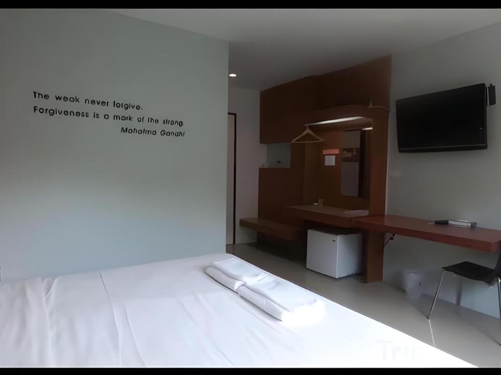 Klim Hotel Buriram Exterior photo