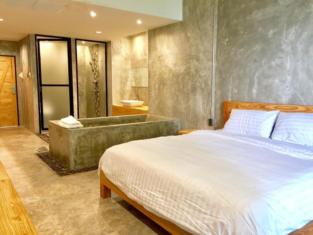 Klim Hotel Buriram Exterior photo